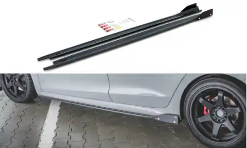 Must-Have Maxton Design difuzory pod boční prahy s křidélky ver.2 pro Škoda Octavia RS Mk4, černý lesklý plast ABS